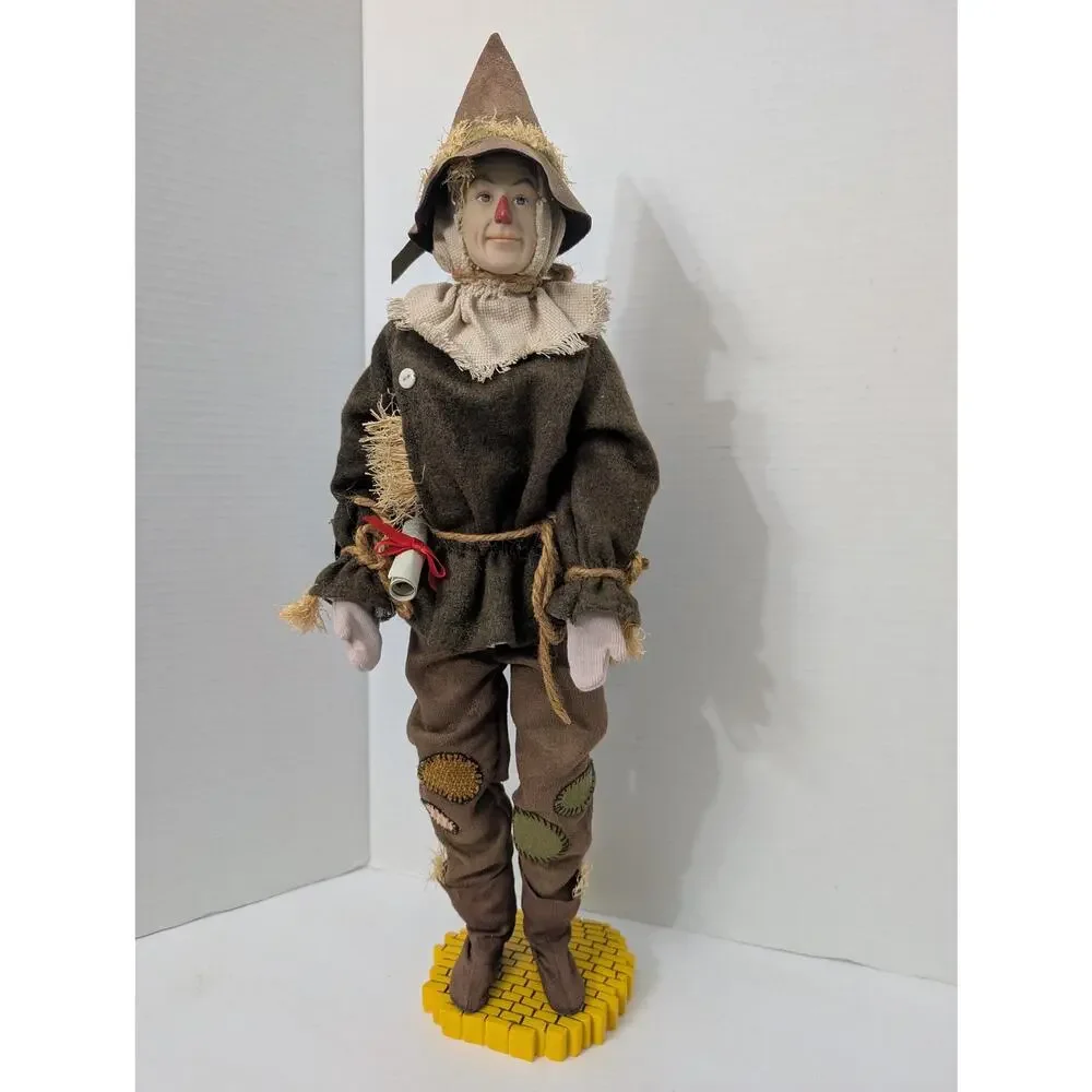 2006 Tonner Wizard of Oz Scarecrow 16